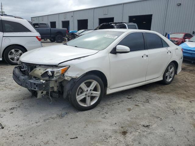 TOYOTA CAMRY L 2014 with VIN 4T1BF1FK4EU421642 - Photo from auction