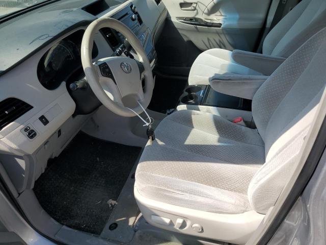 Photo 7 from auction – 2013 TOYOTA SIENNA LE with VIN 5TDJK3DC5DS054207