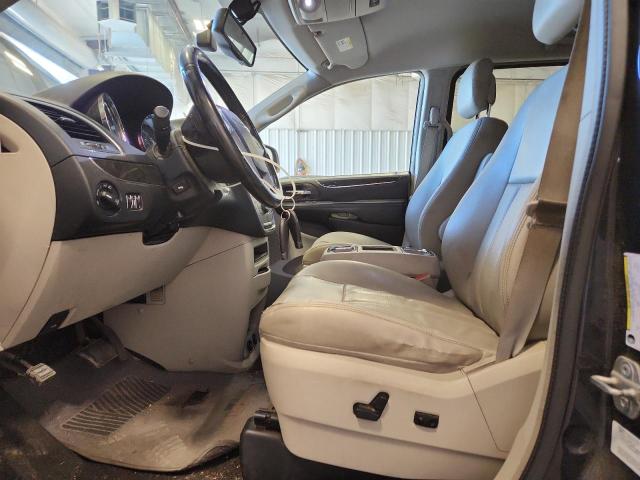 Photo 7 from auction – 2013 CHRYSLER TOWN & COU with VIN 2C4RC1CG5DR808238