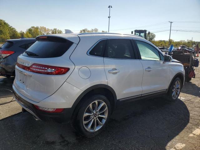 Photo 3 from auction – 2019 LINCOLN MKC SELECT with VIN 5LMCJ2C98KUL13317
