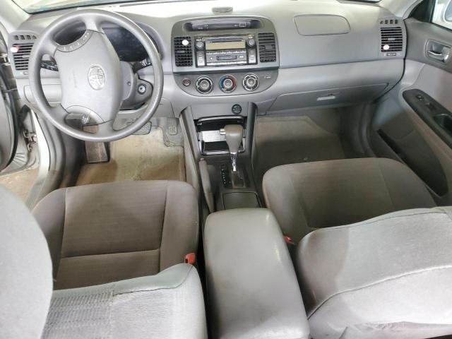Photo 8 from auction – 2005 TOYOTA CAMRY LE with VIN 4T1BF32K25U601915
