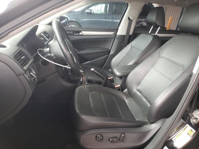 Photo 7 from auction – 2014 VOLKSWAGEN PASSAT S with VIN 1VWAT7A36EC044813