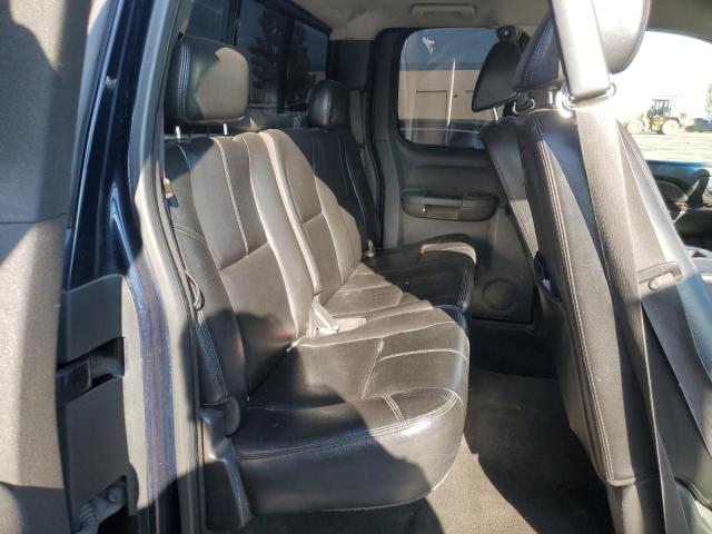 Photo 10 from auction – 2007 CHEVROLET SILVERADO with VIN 1GCEC19007Z570138
