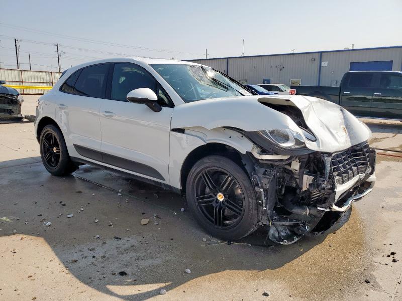 Photo 4 from auction – 2018 PORSCHE MACAN with VIN WP1AA2A58JLB04662