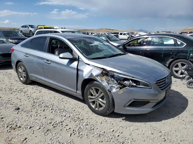Photo 4 from auction – 2017 HYUNDAI SONATA SE with VIN 5NPE24AF9HH495369