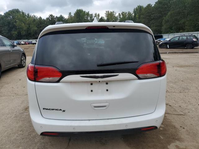 Photo 6 from auction – 2018 CHRYSLER PACIFICA T with VIN 2C4RC1BG5JR332697