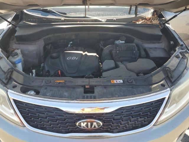 Photo 12 from auction – 2015 KIA SORENTO LX with VIN 5XYKT4A60FG622434