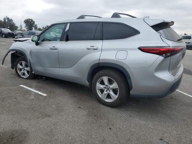 Photo 2 from auction – 2021 TOYOTA HIGHLANDER L with VIN 5TDCZRAHXMS088053