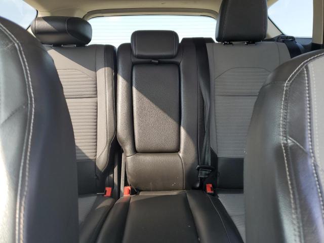 Photo 10 from auction – 2017 FORD ESCAPE SE with VIN 1FMCU0GD7HUE63392
