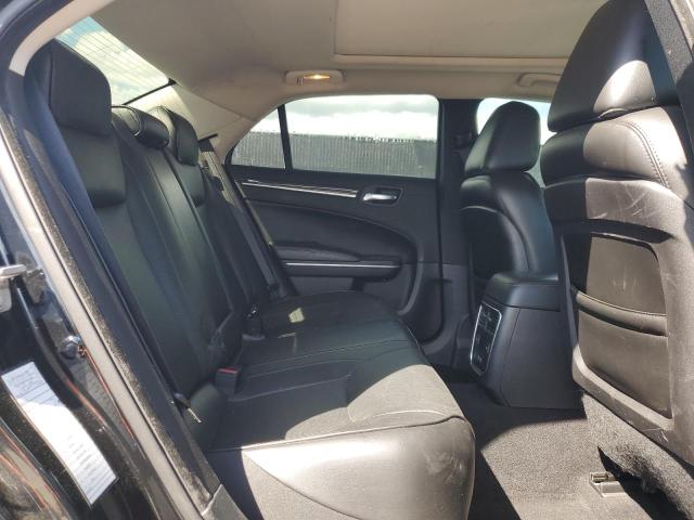 Photo 10 from auction – 2019 CHRYSLER 300 LIMITE with VIN 2C3CCAEG5KH631412