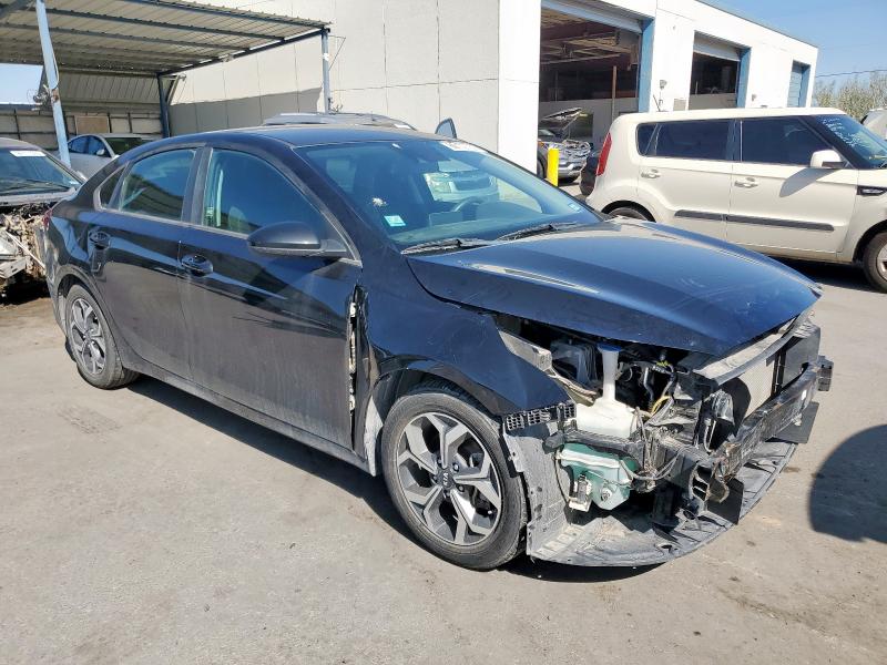 Photo 4 from auction – 2019 KIA FORTE FE with VIN 3KPF24AD5KE056037