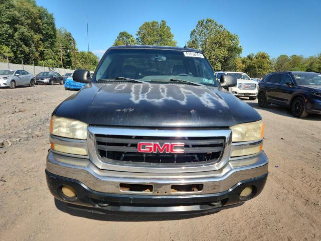 Photo 5 from auction – 2005 GMC NEW SIERRA with VIN 2GTEK13T851244034