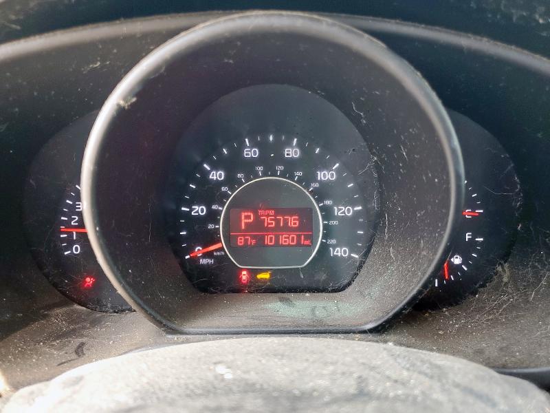 Photo 9 from auction – 2015 KIA SOUL with VIN KNDJN2A24F7136150