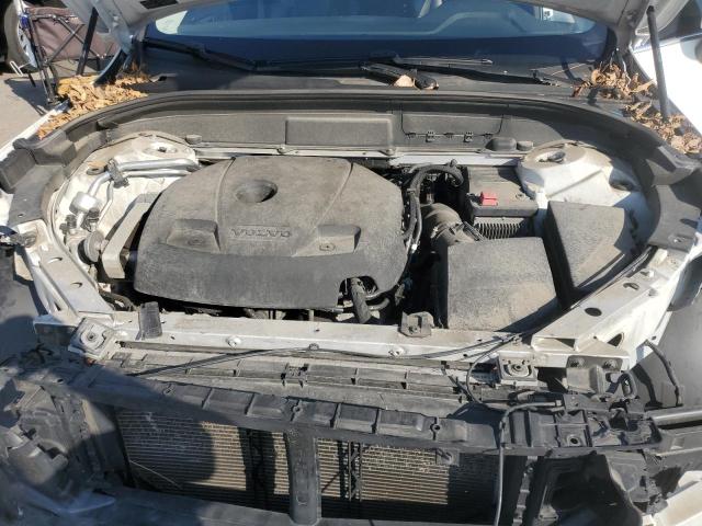 Photo 12 from auction – 2018 VOLVO XC60 T5 with VIN LYV102RK3JB117824