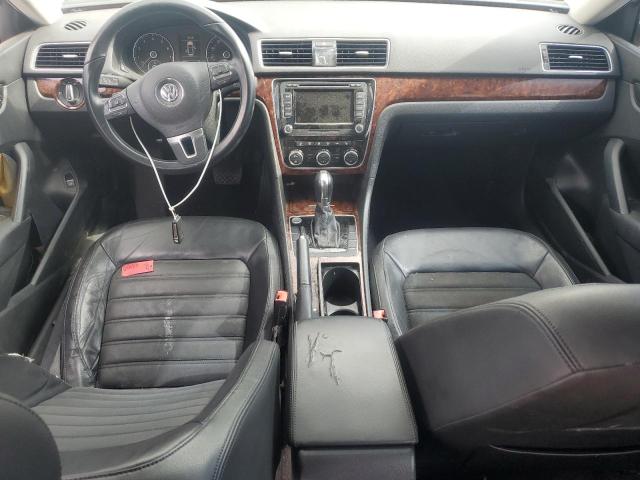 Photo 8 from auction – 2012 VOLKSWAGEN PASSAT SEL with VIN 1VWCM7A3XCC104465