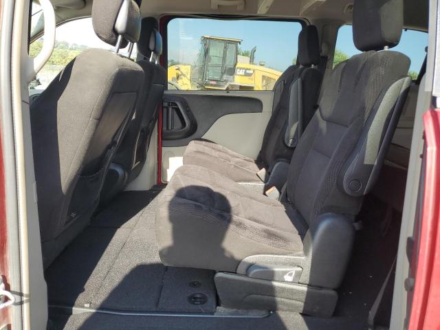 Photo 11 from auction – 2015 CHRYSLER TOWN & COU with VIN 2C4RC1BG4FR535068