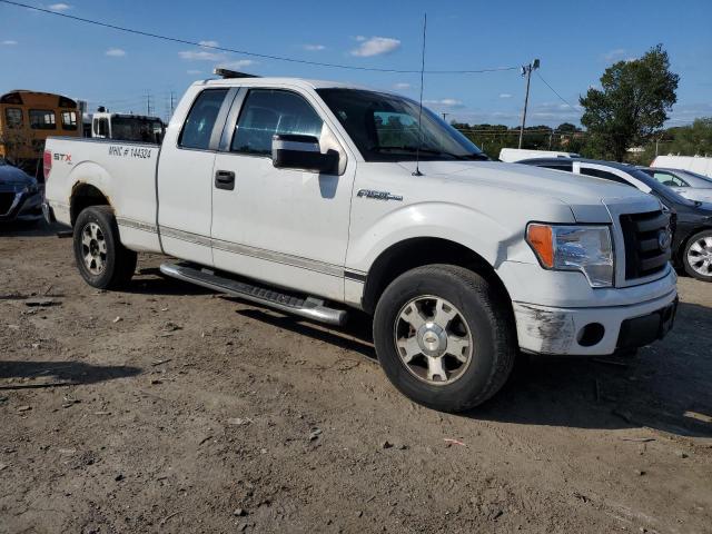 Photo 4 from auction – 2010 FORD F150 SUPER with VIN 1FTEX1E88AKB85247