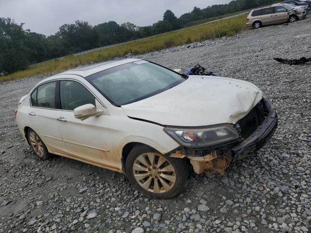 Photo 4 from auction – 2013 HONDA ACCORD EX with VIN JHMCR2F76DC000526