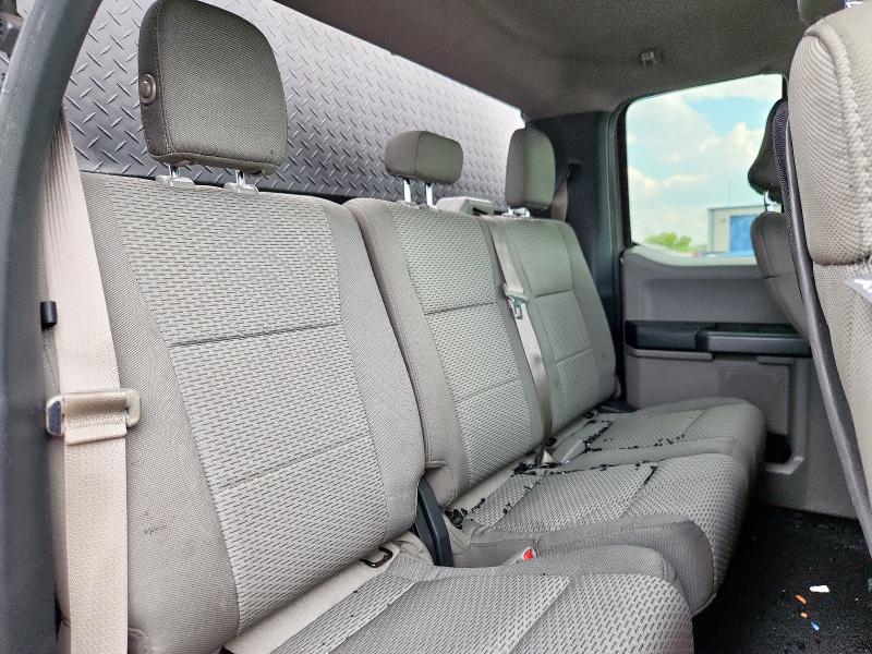 Photo 10 from auction – 2016 FORD F150 SUPER with VIN 1FTFX1EF1GFC68443