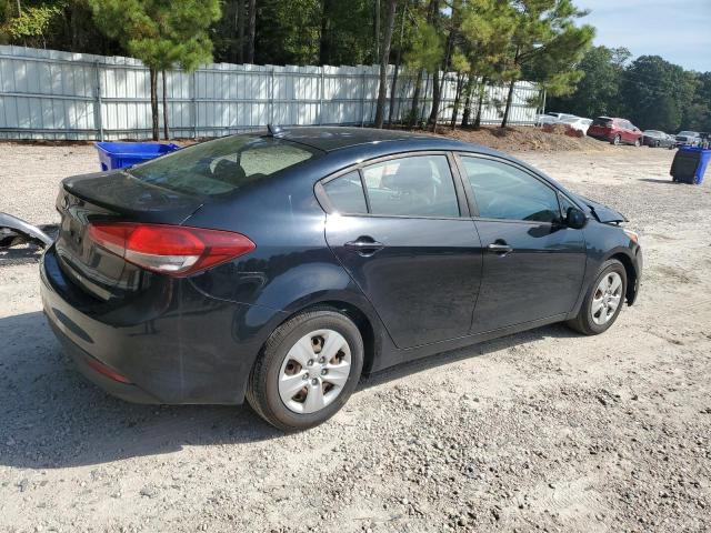 Photo 3 from auction – 2017 KIA FORTE LX with VIN 3KPFK4A72HE109456