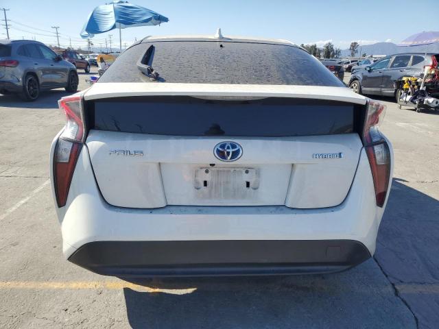 Photo 6 from auction – 2016 TOYOTA PRIUS with VIN JTDKARFU6G3026812