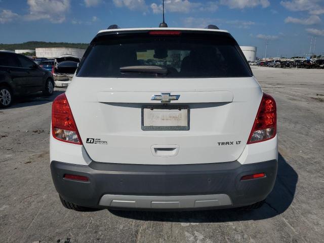Photo 6 from auction – 2015 CHEVROLET TRAX 1LT with VIN 3GNCJLSB1FL254720