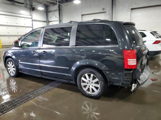 Photo 2 from auction – 2009 CHRYSLER TOWN & COU with VIN 2A8HR54159R641780