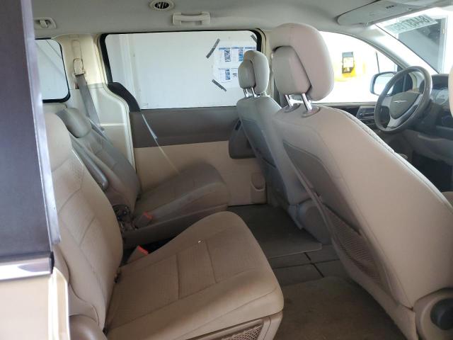 Photo 11 from auction – 2010 CHRYSLER TOWN & COU with VIN 2A4RR5D10AR387020