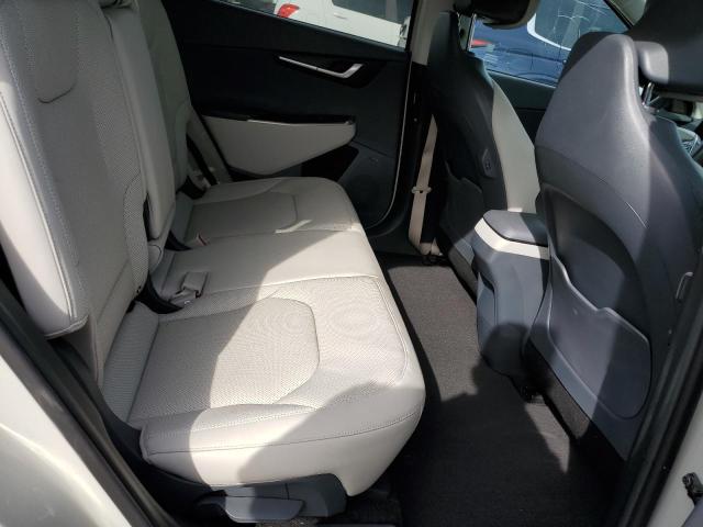 Photo 11 from auction – 2022 KIA EV6 LIGHT with VIN KNDC34LAXN5034960
