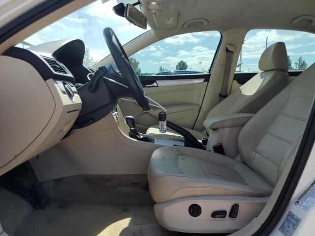 Photo 7 from auction – 2012 VOLKSWAGEN PASSAT SE with VIN 1VWBH7A35CC084254