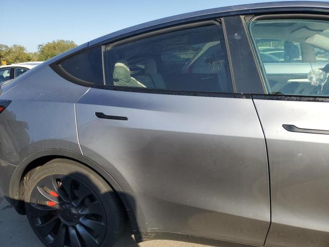 Photo 10 from auction – 2024 TESLA MODEL Y with VIN 7SAYGDEF7RA288973