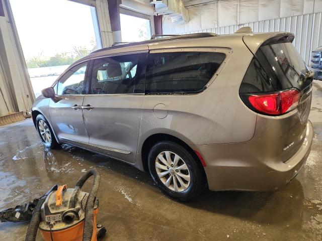 Photo 2 from auction – 2017 CHRYSLER PACIFICA T with VIN 2C4RC1BG8HR591212