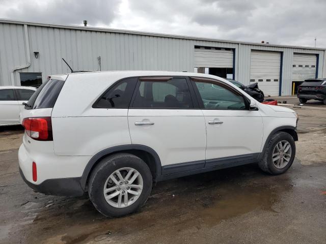 Photo 3 from auction – 2014 KIA SORENTO LX with VIN 5XYKT3A63EG536558