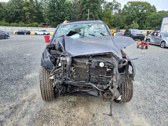 Photo 5 from auction – 2003 TOYOTA 4RUNNER LIMITED with VIN JTEBT17R630018562