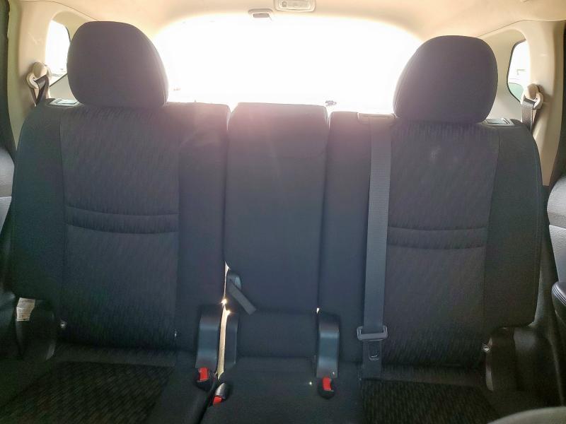 Photo 10 from auction – 2017 NISSAN ROGUE S with VIN 5N1AT2MT2HC792914