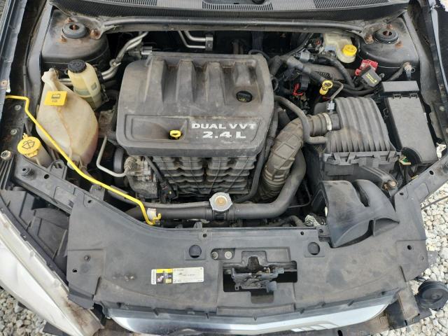 Photo 11 from auction – 2014 CHRYSLER 200 LX with VIN 1C3CCBAB4EN143175