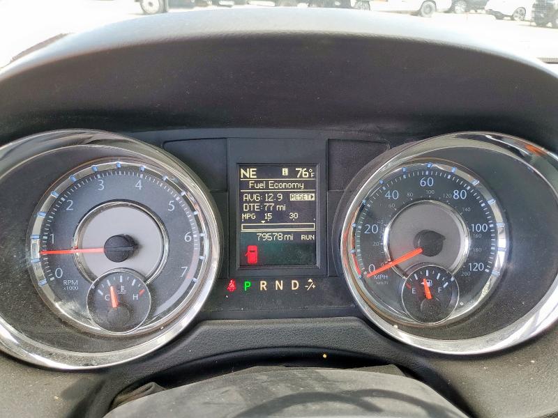 Photo 9 from auction – 2016 CHRYSLER TOWN & COU with VIN 2C4RC1BGXGR156948