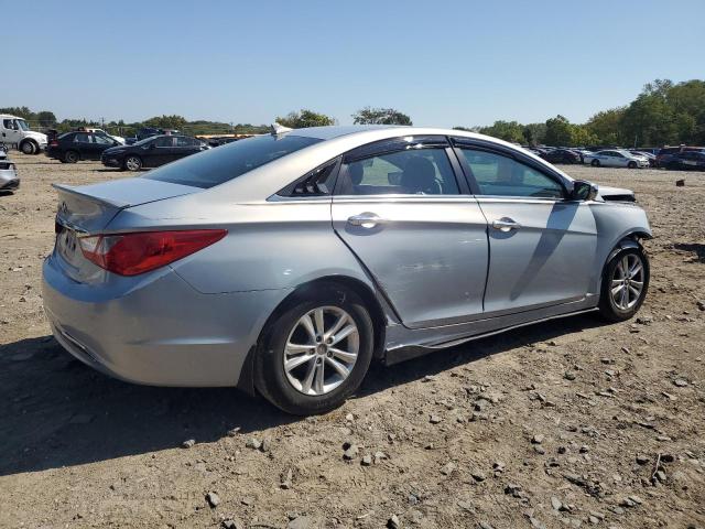 Photo 3 from auction – 2003 HYUNDAI SNTAGLS/LX with VIN 5NPEB4AC3DH606675
