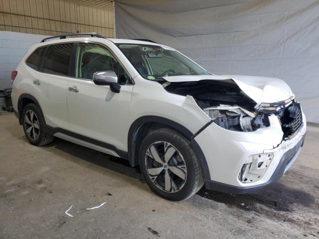 Photo 4 from auction – 2019 SUBARU FORESTER TOURING with VIN JF2SKAWC2KH451060
