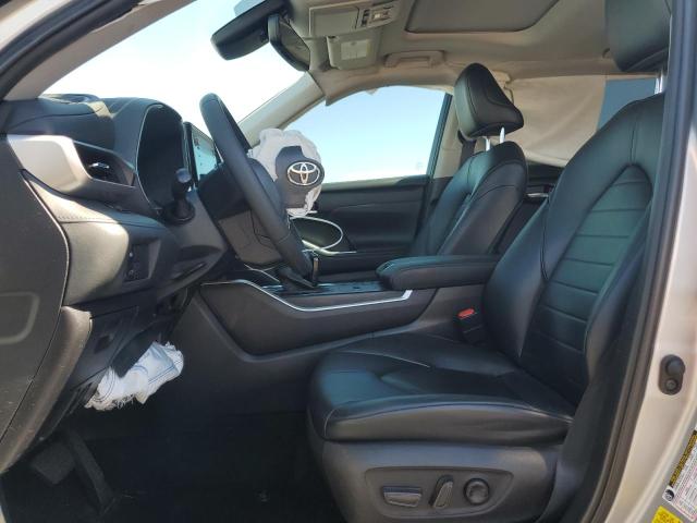 Photo 7 from auction – 2022 TOYOTA HIGHLANDER with VIN 5TDGARAH5NS516010