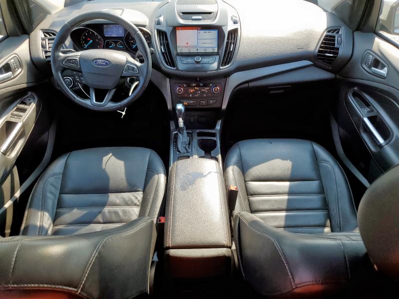 Photo 8 from auction – 2017 FORD ESCAPE SE with VIN 1FMCU9GD0HUB47983
