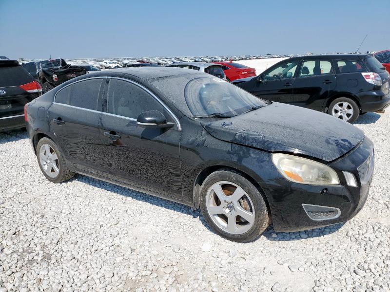 Photo 4 from auction – 2013 VOLVO S60 T5 with VIN YV1612FHXD1214262