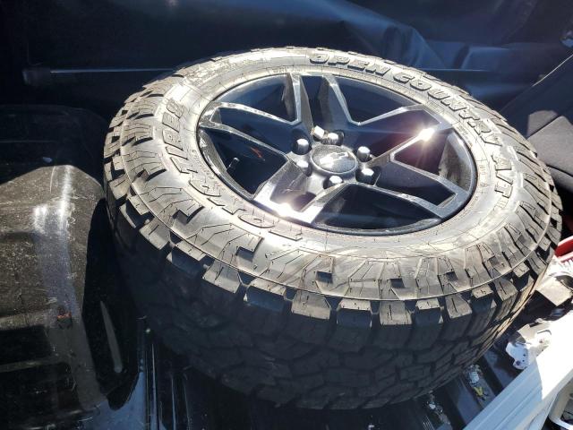 Photo 12 from auction – 2021 CHEVROLET SILVERADO with VIN 1GCPYCEF3MZ273831