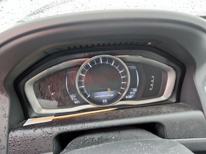 Photo 9 from auction – 2016 VOLVO XC60 T5 PR with VIN YV440MDK5G2869080