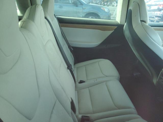 Photo 11 from auction – 2018 TESLA MODEL X with VIN 5YJXCDE23JF141493