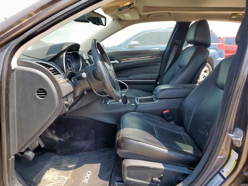 Photo 7 from auction – 2016 CHRYSLER 300C with VIN 2C3CCAEG1GH348660