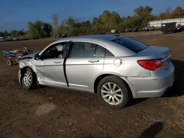 Photo 2 from auction – 2012 CHRYSLER 200 TOURIN with VIN 1C3CCBBB5CN176116