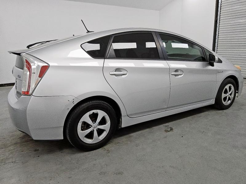 Photo 3 from auction – 2012 TOYOTA PRIUS with VIN JTDKN3DU8C1529400