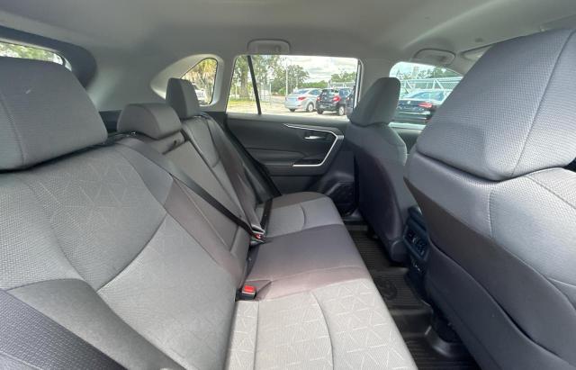 Photo 6 from auction – 2025 TOYOTA RAV4 XLE with VIN 2T3W1RFV8SC307558