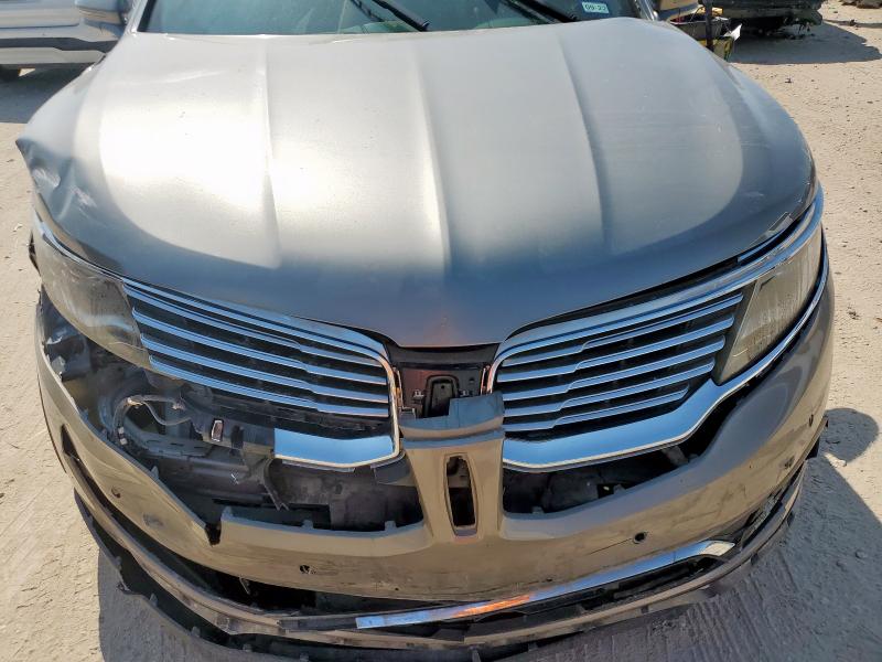 Photo 11 from auction – 2017 LINCOLN MKX RESERV with VIN 2LMPJ6LR2HBL13862